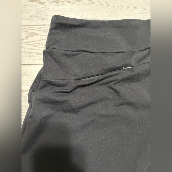Lands' End Women's Black Athletic Bike Shorts Size Small 6-8 - Picture 11 of 11
